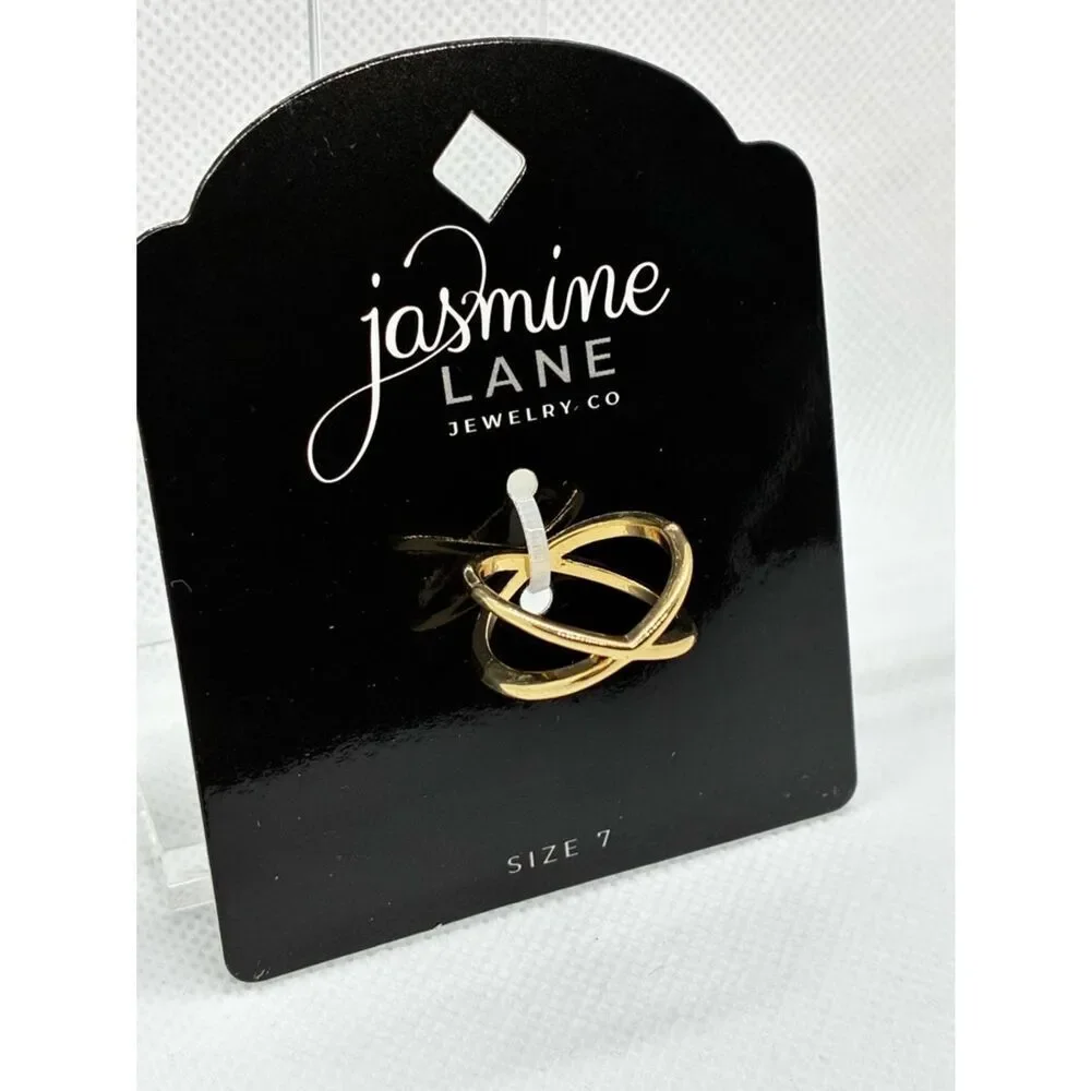 3For$20 Jasmine Lane Gold Interlocking Ring - Size 7